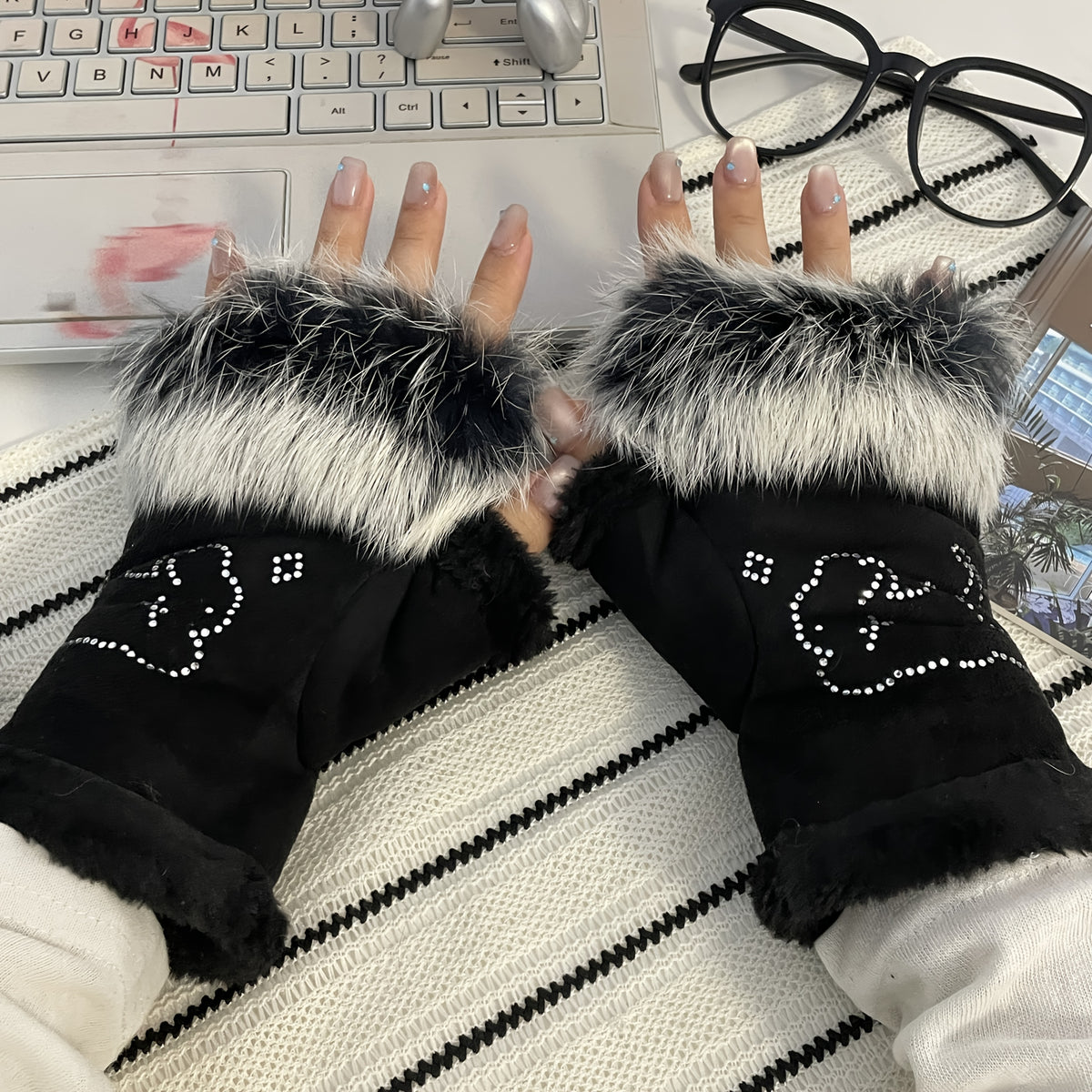 Gants sans doigts en maille, 2 coloris, blanc et noir