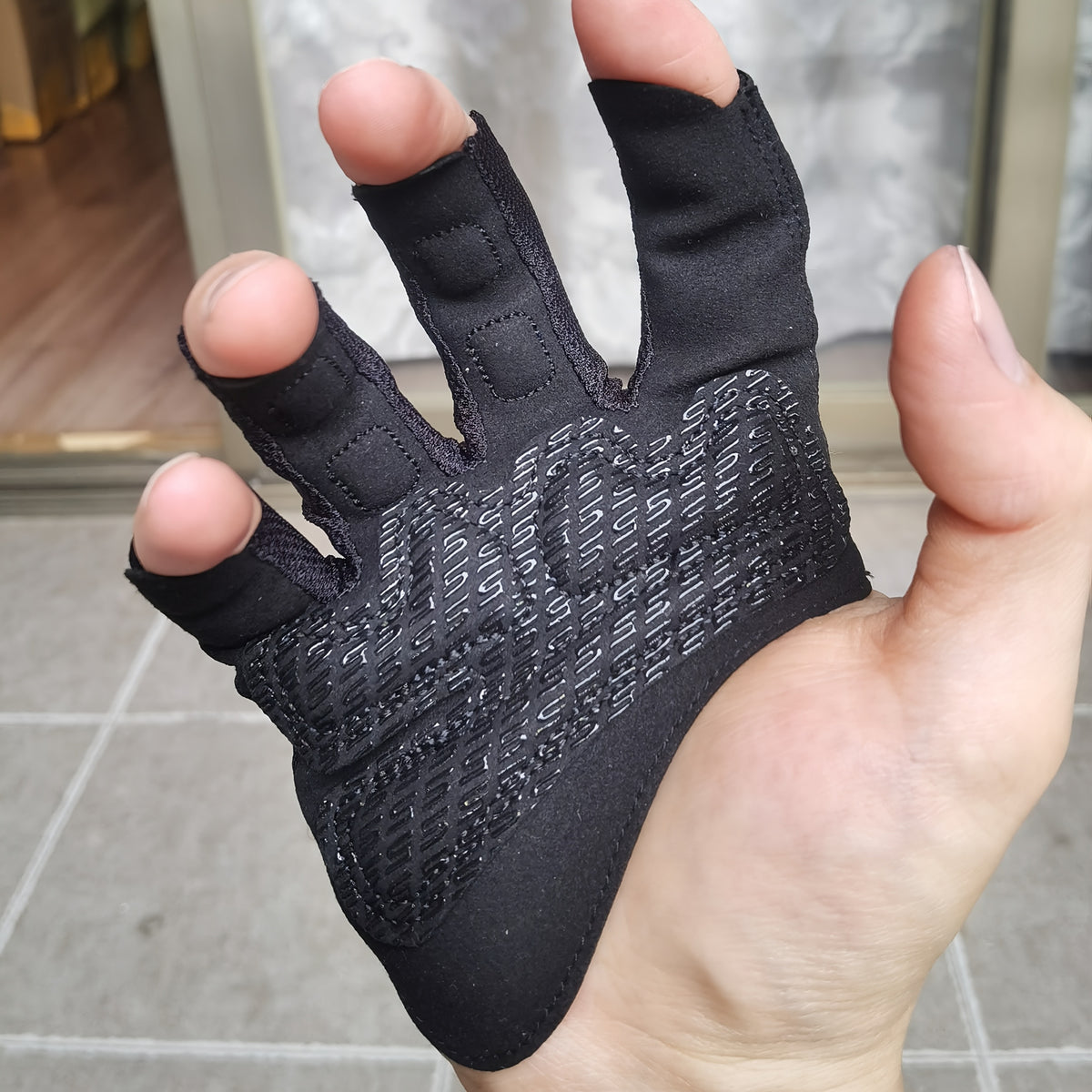 Gants sans doigts antidérapants fins en cuir, noir