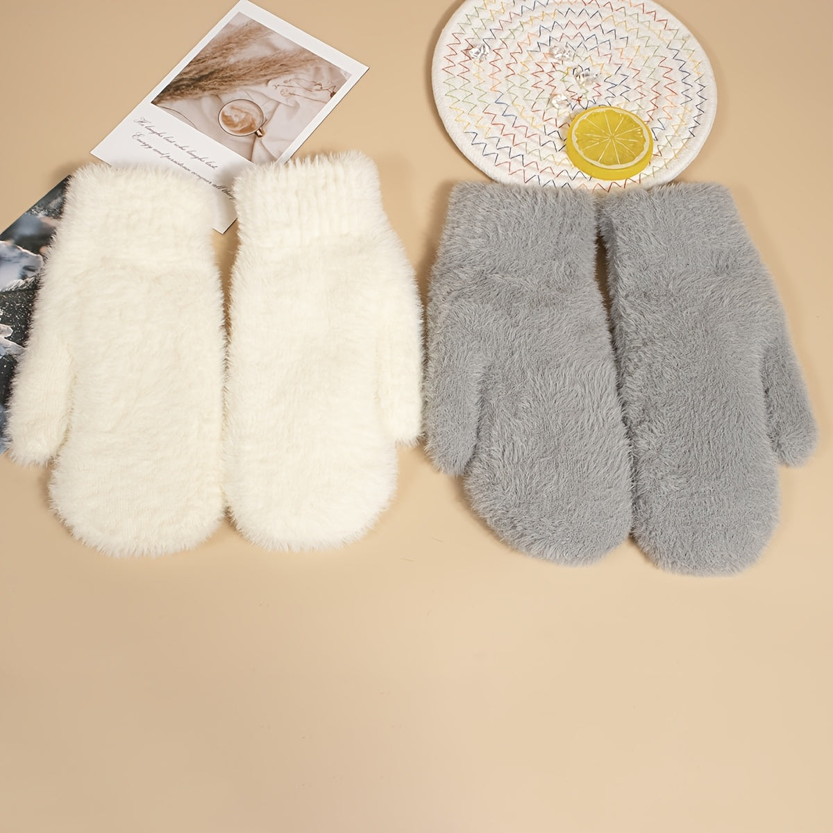 Moufles en peluche, beige
