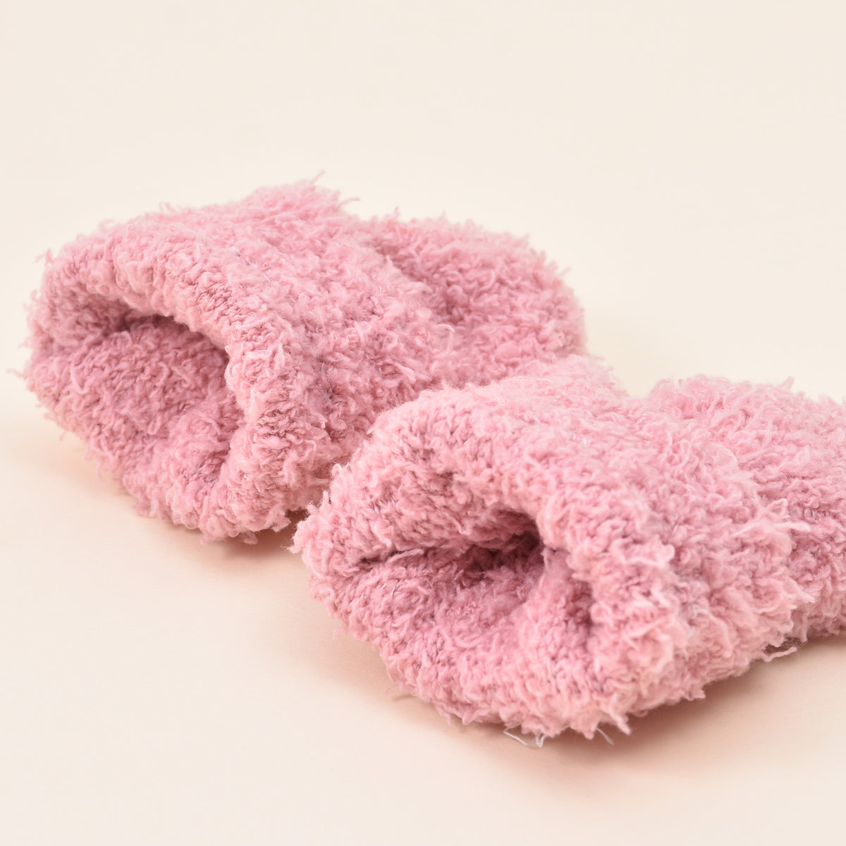 Moufles à étiquette cousue en peluche pour bébé — lot de 6 paires